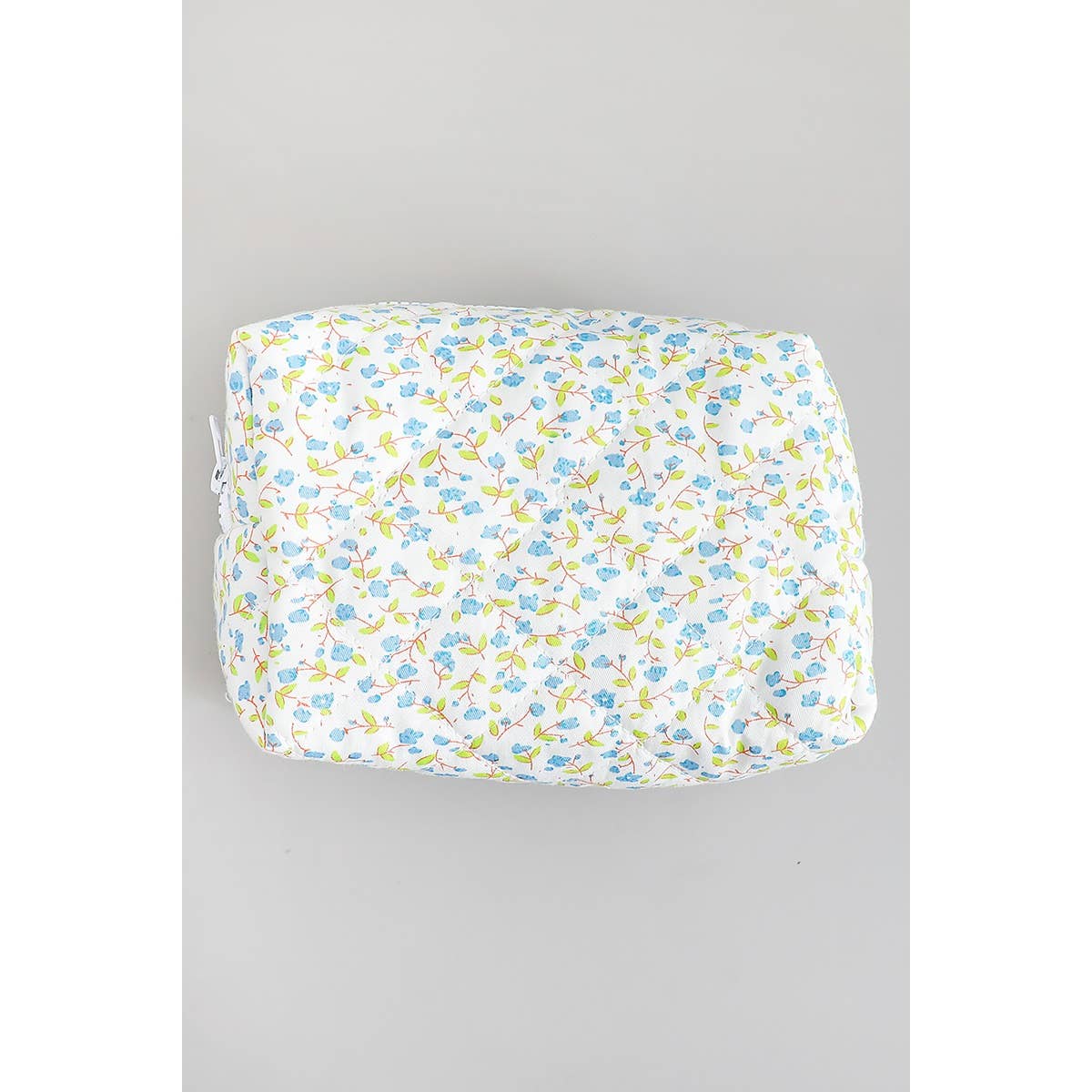 QUILTED FLORAL MAKEUP POUCH