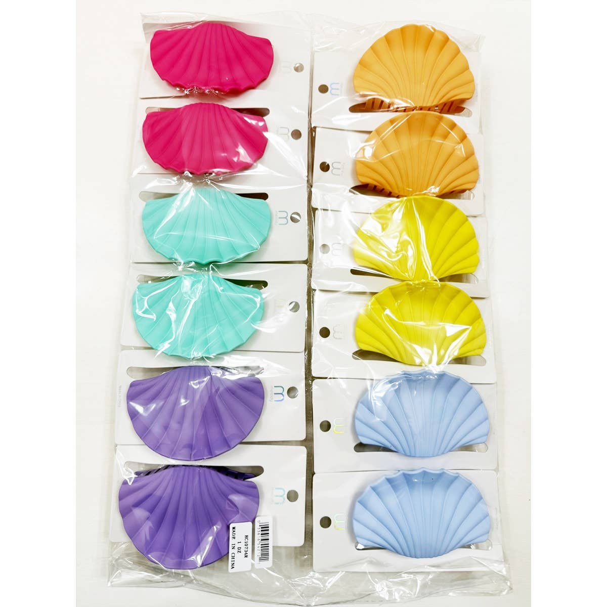 Matte Large Shell Design Hair Claw