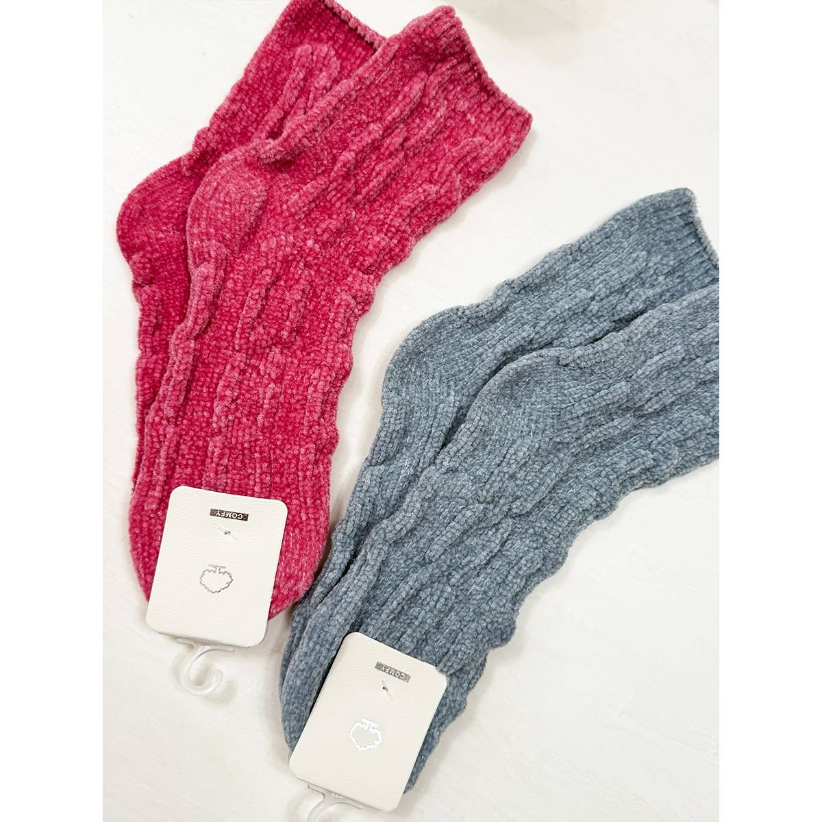 Soft Textured Solid Chinelle Socks