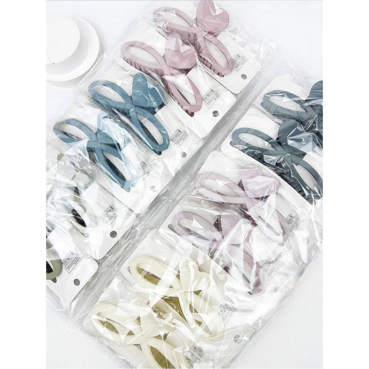 LOVE AND REPEAT Symbol Matte Hair Claw