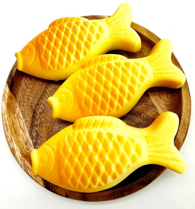 Fish Bread Costume Squishy (Taiyaki Squishy)