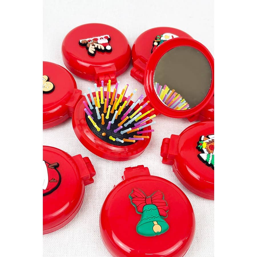 Christmas Theme Round Mirror with Pop Up Brush
