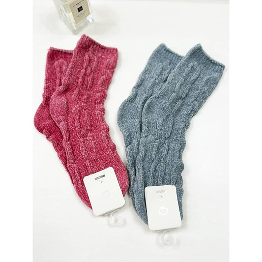 Soft Textured Solid Chinelle Socks