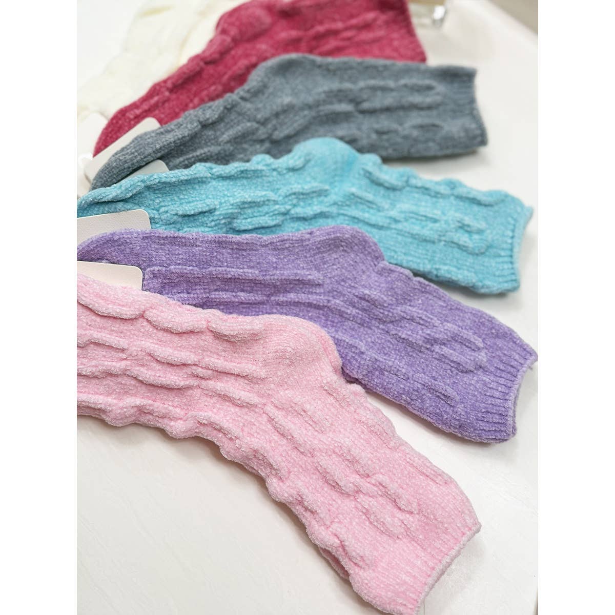 Soft Textured Solid Chinelle Socks