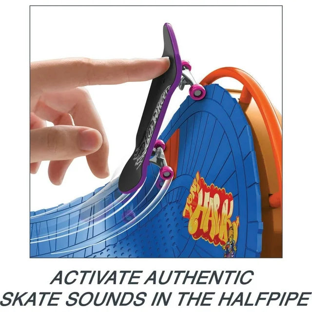 Hot Wheels Skate Amusement Park Playset with 1 Tony Hawk Fingerboard & Pair of Skate Shoes, 10 in