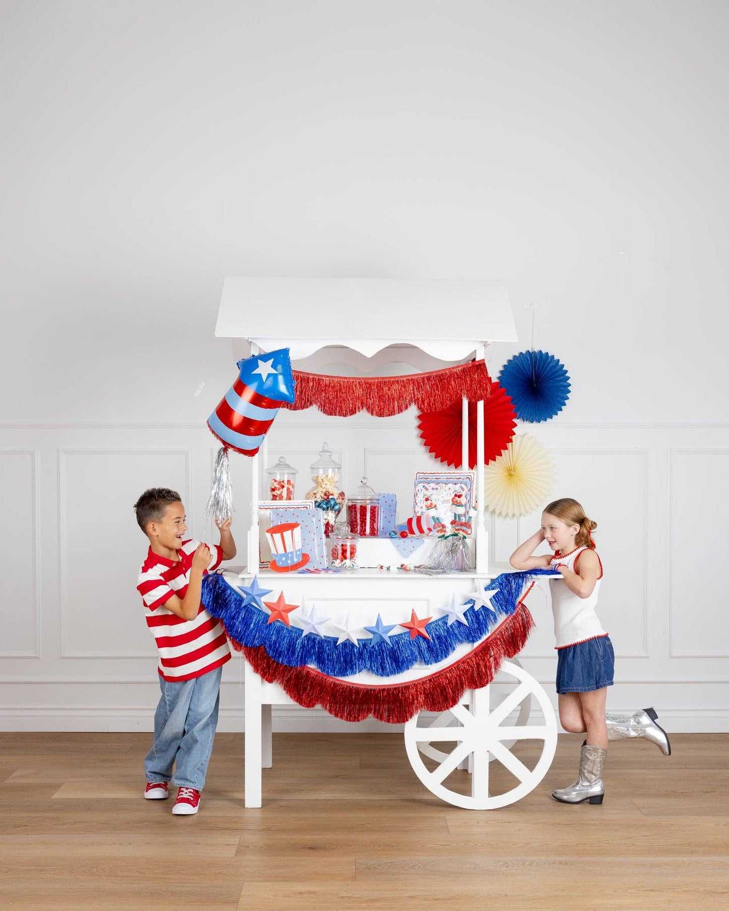 USA1203 - Fringed Scallop Banner Set