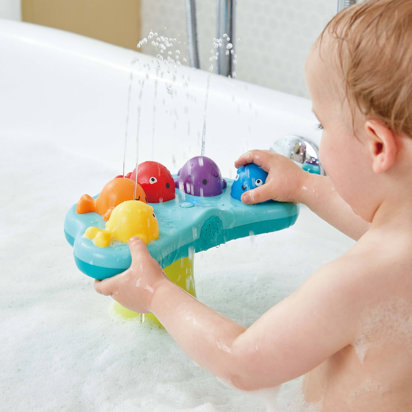 Hape Musical Whale Fountain - Bath Toy for Babies 18+ Months