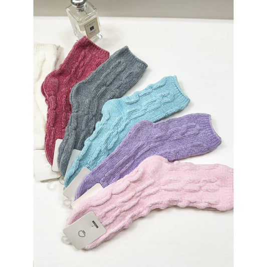 Soft Textured Solid Chinelle Socks