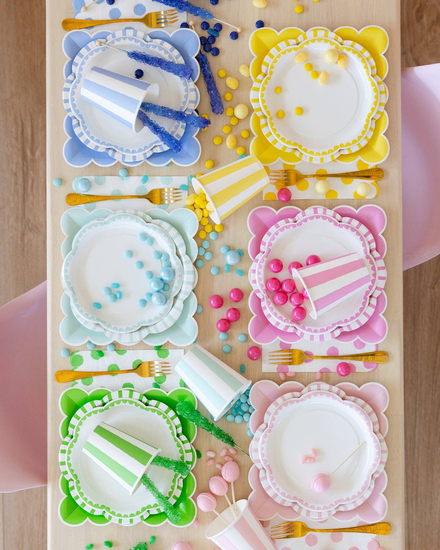 Pink Striped 9" Scallops Plate
