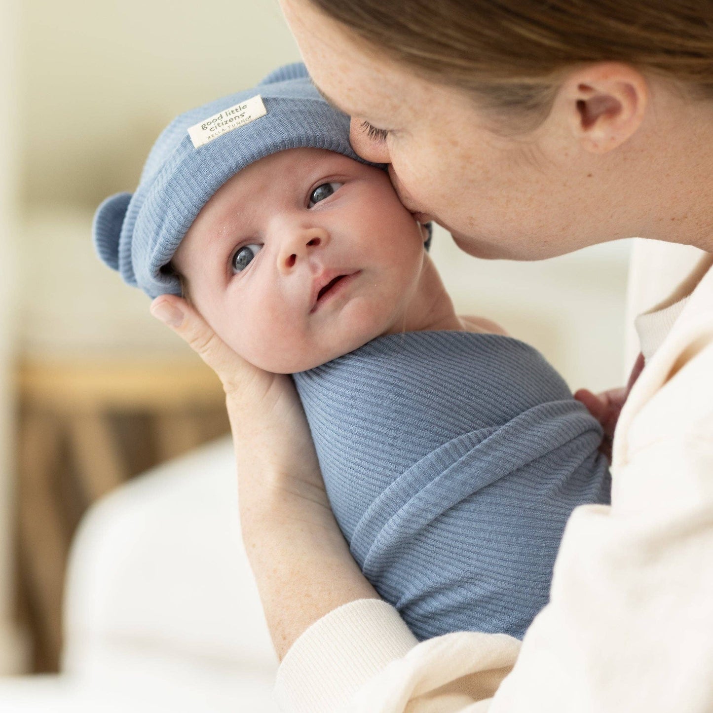 Rain Rib Swaddle & Beanie Set