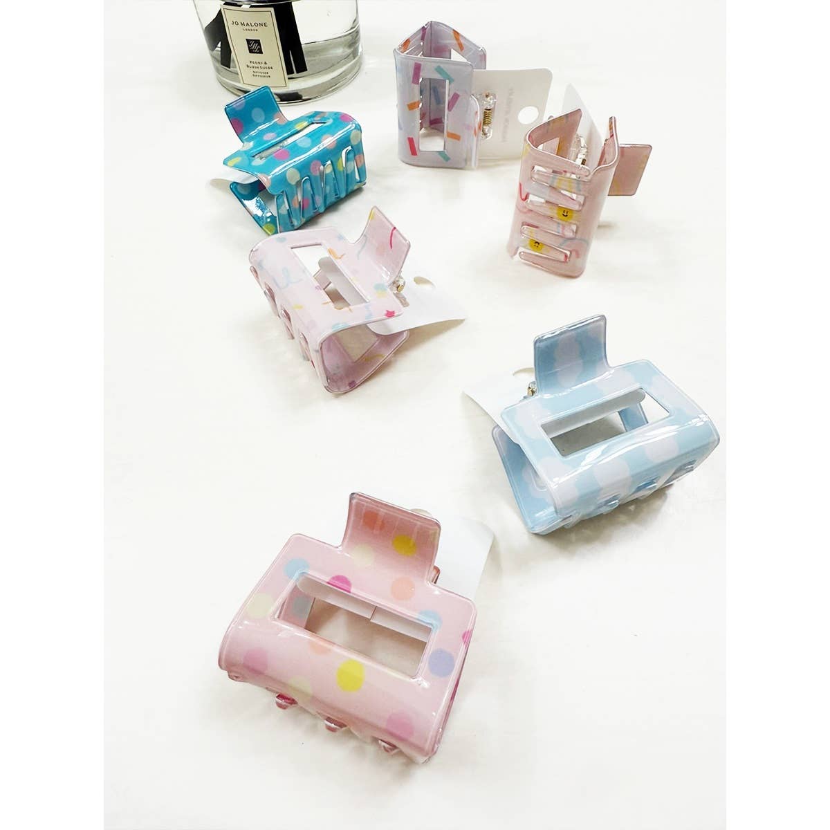 Cute Designs Assorted Medium Hair Claw Clip