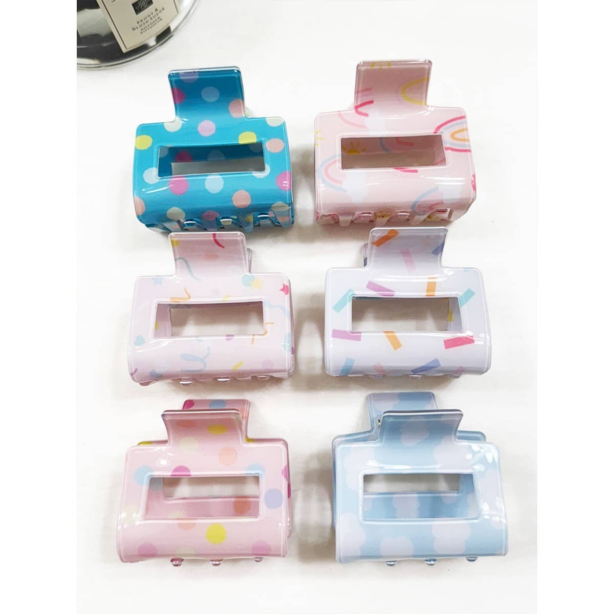 Cute Designs Assorted Medium Hair Claw Clip