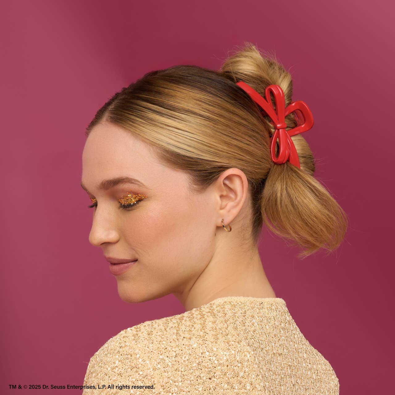 The Grinch x Kitsch Red Bow Claw Clip