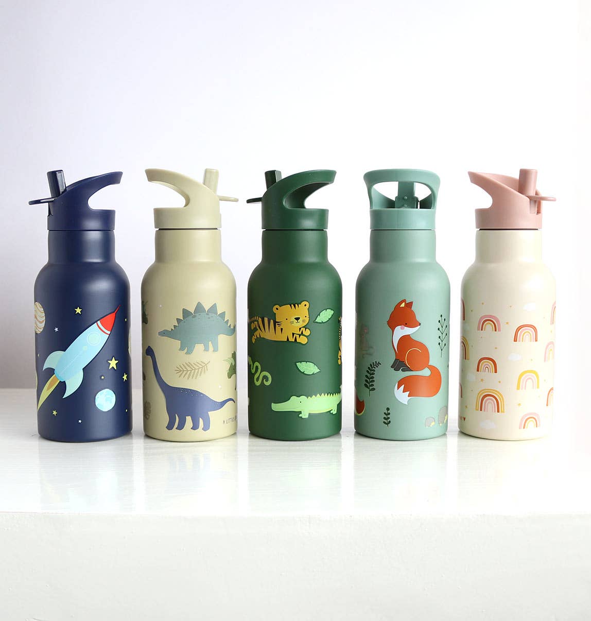 Kids stainless steel drink/water bottle: Space