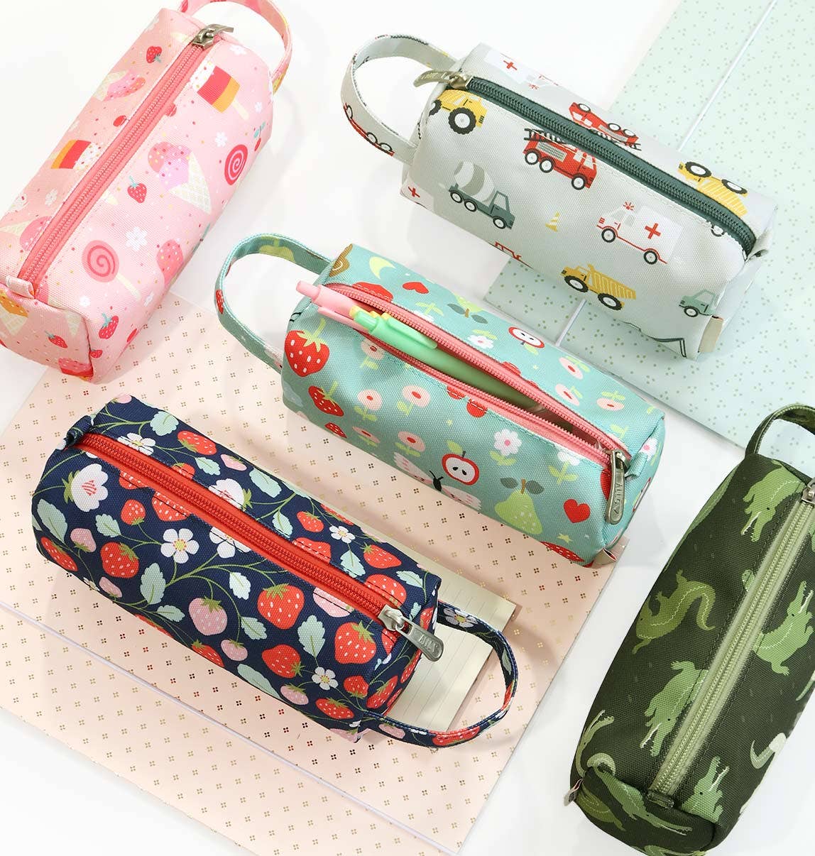 Kids pencil case: Strawberries