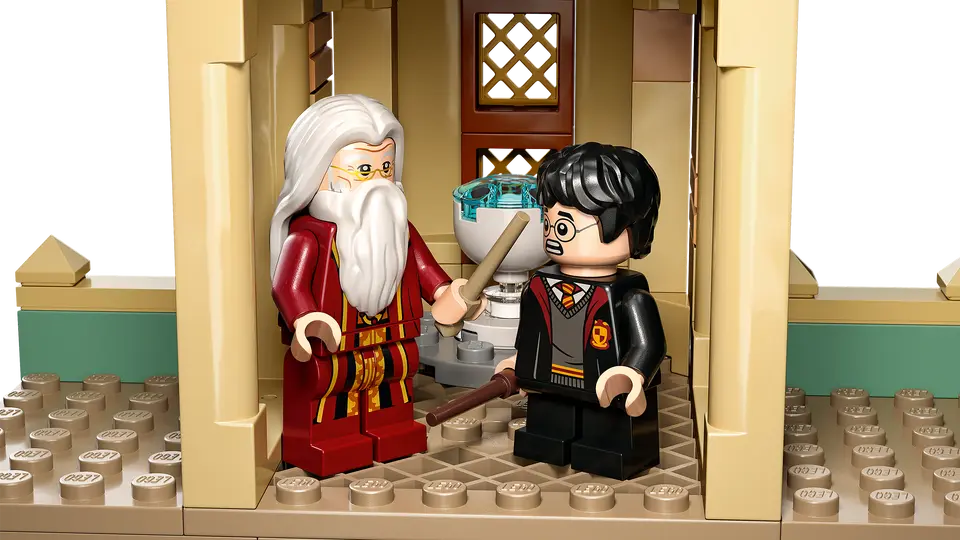 76402 Hogwarts Dumbledore's Office