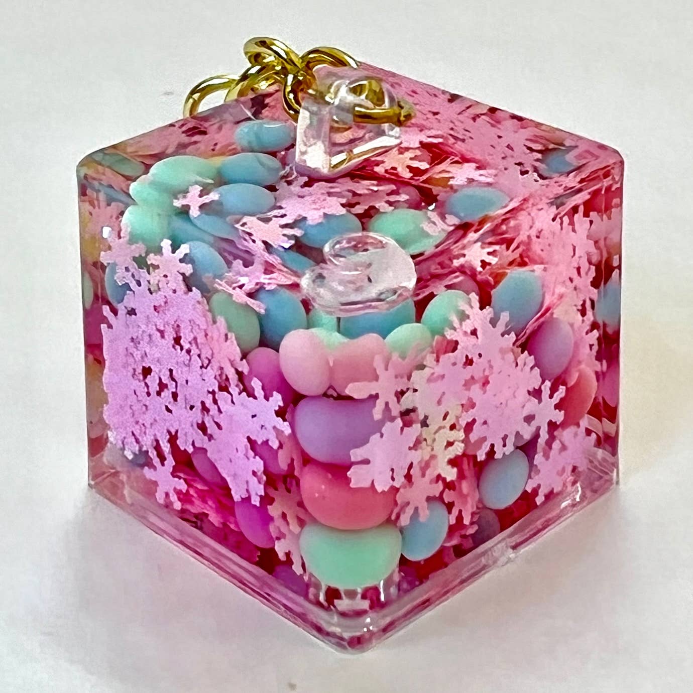 12149 ASSORTED FLOATY KEY CHARM