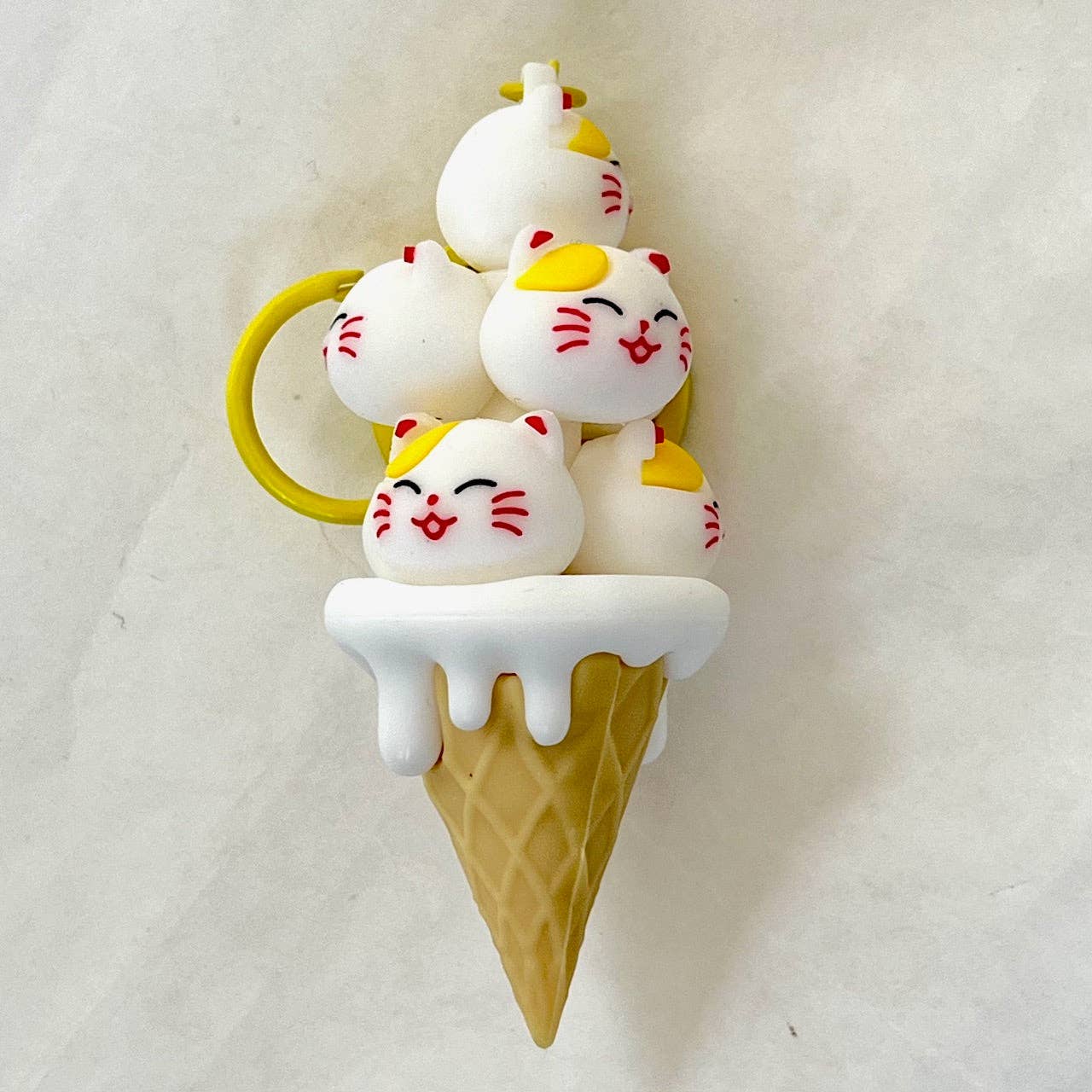 12162 CAT CONE FAMILY KEY CHARM-12