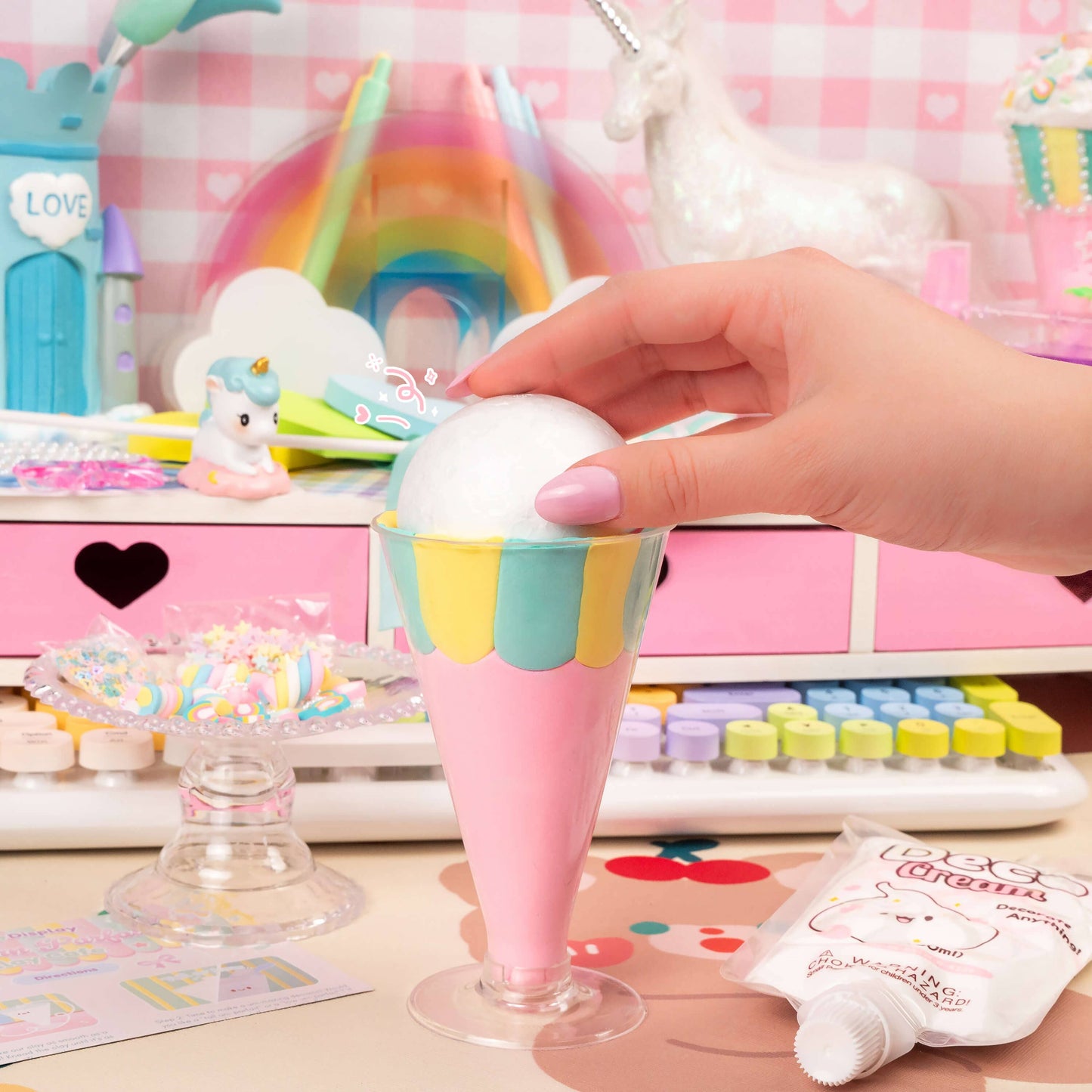 Play & Display Unicorn Parfait Clay Cafe Kit (16pcs/case)