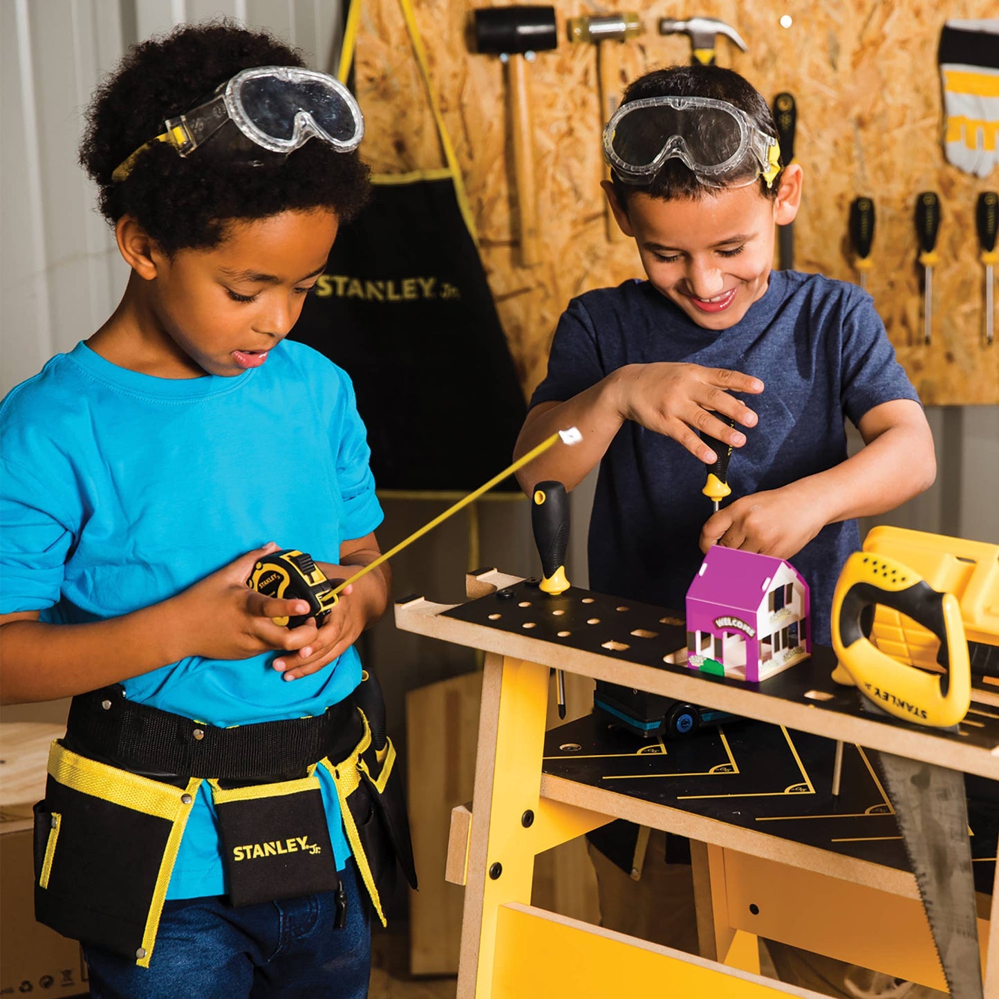 Red Toolbox Stanley Jr. 10-Piece Toolset