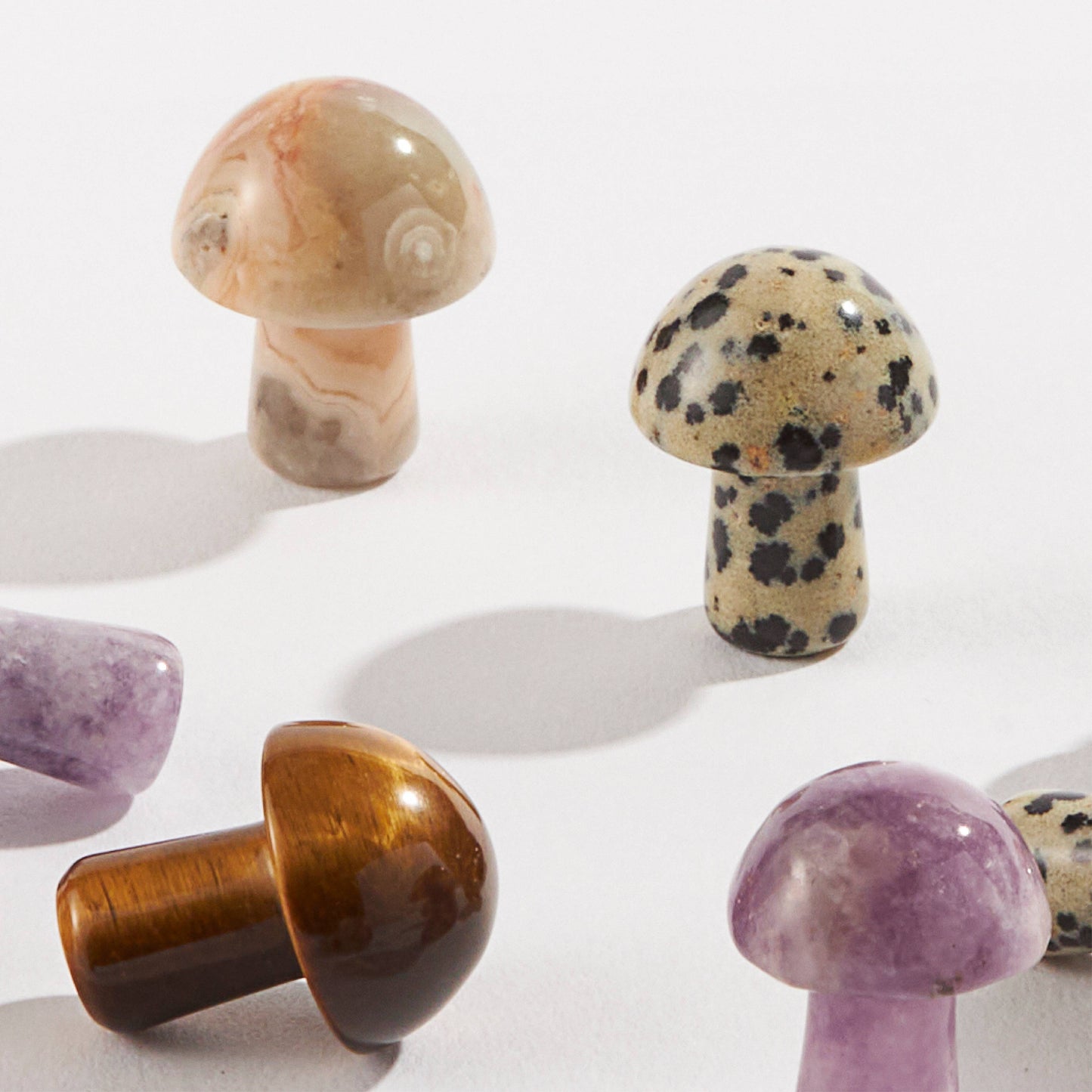 Assorted Carved Crystal Mini Mushrooms - 36 pcs 🍄