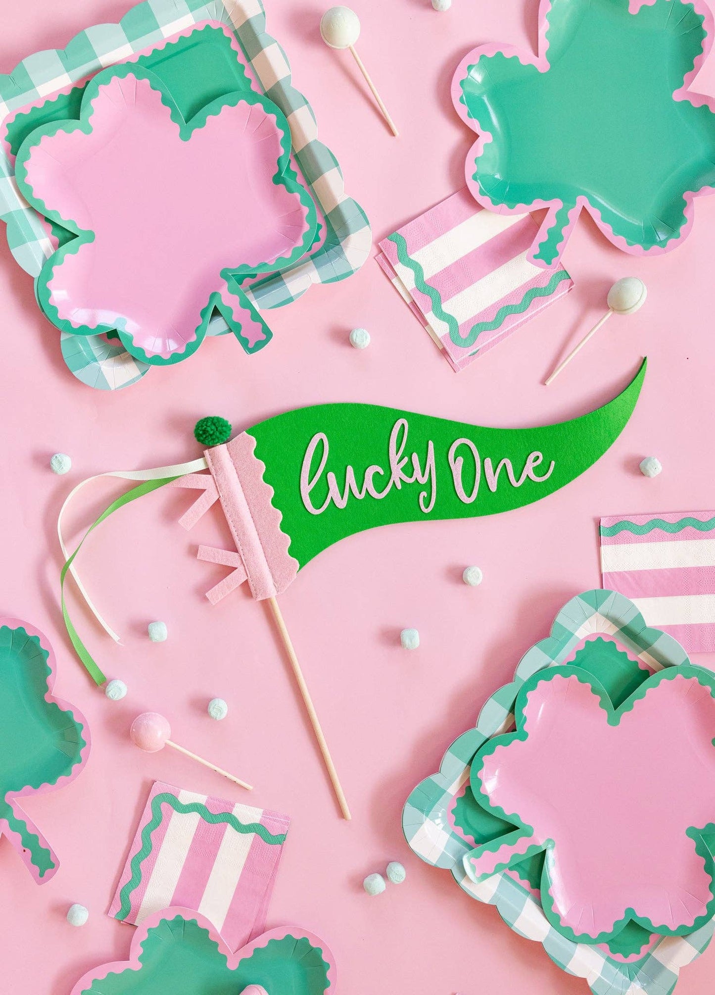 Pink and Green Gingham Scalloped Square Plate