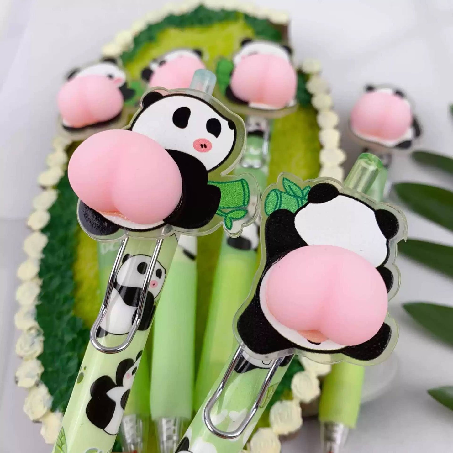 22717 Panda Squishy Butt Gel Pen-36