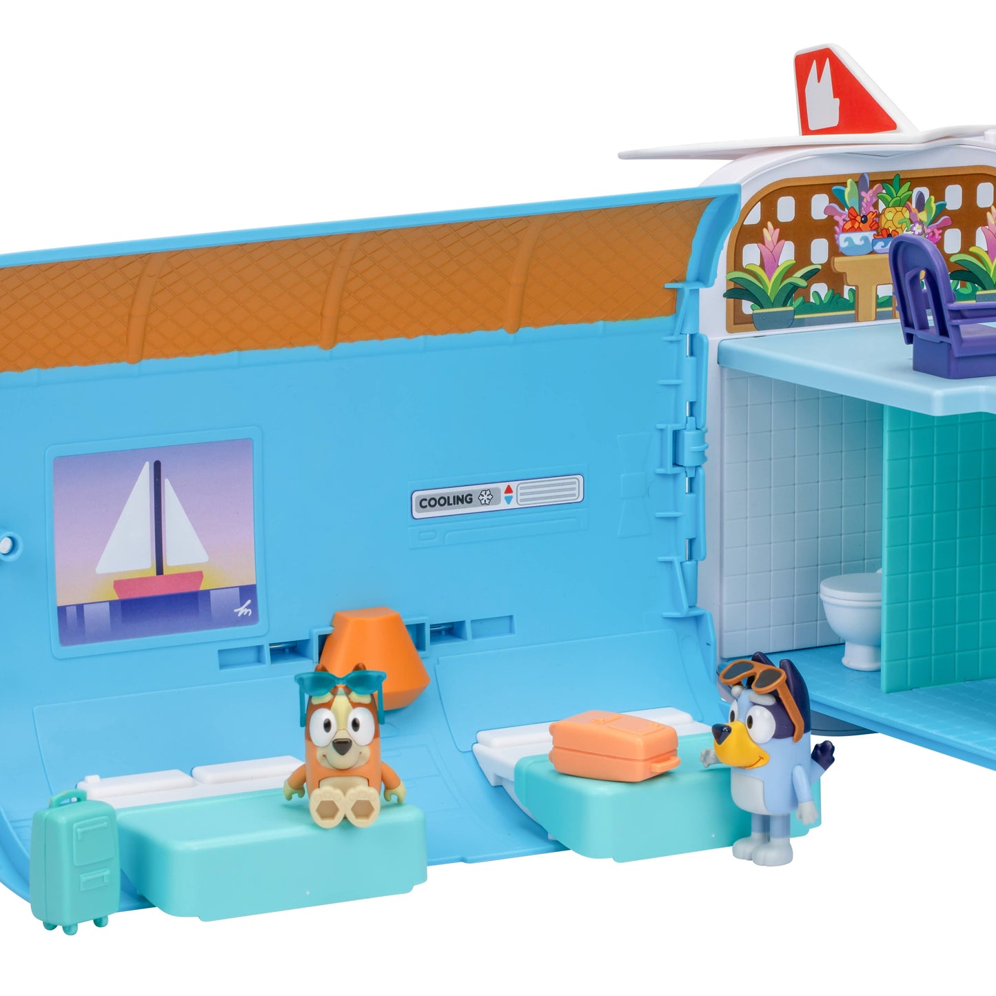 Moose Toys Bluey 3-In-1 Airplane Boat Hotel