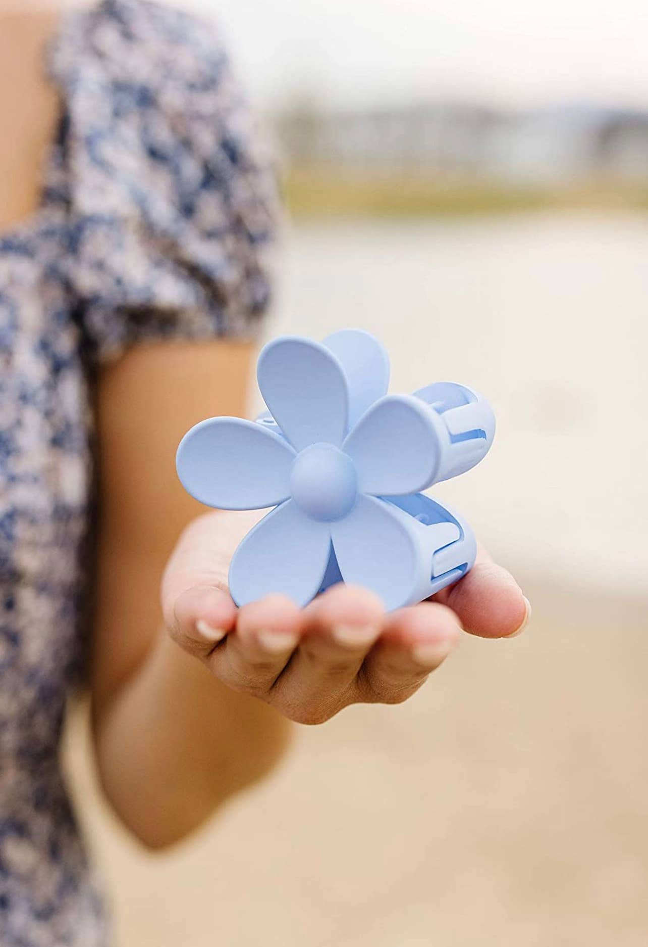 Huge Daisy Flower Hair Claws Clips Accessories Women Girls