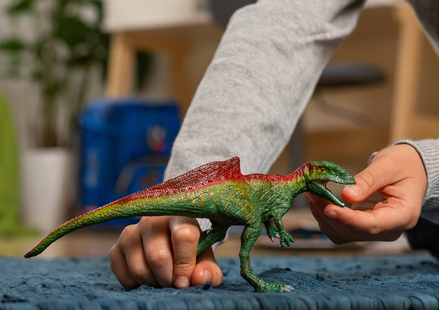 Concavenator Realistic Dinosaur Toy