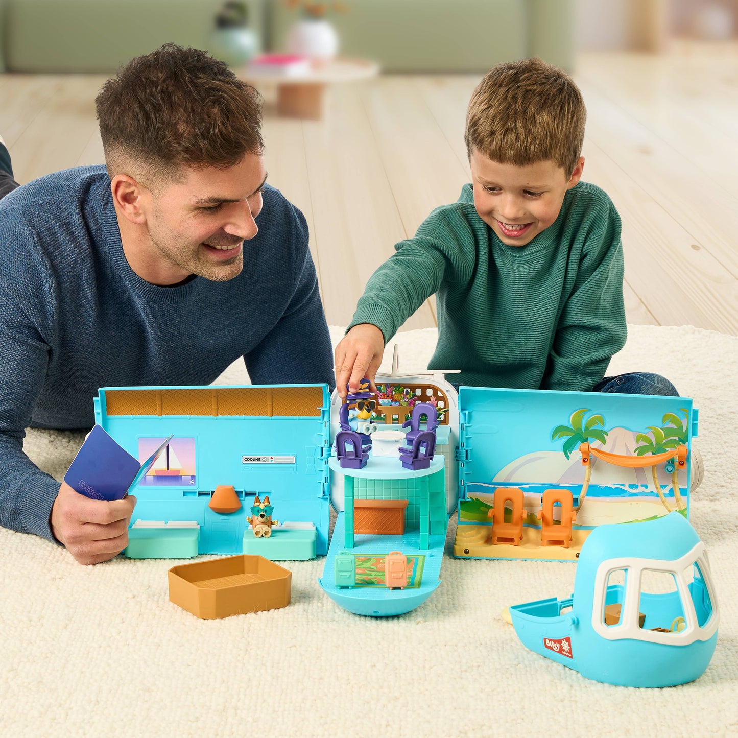 Moose Toys Bluey 3-In-1 Airplane Boat Hotel