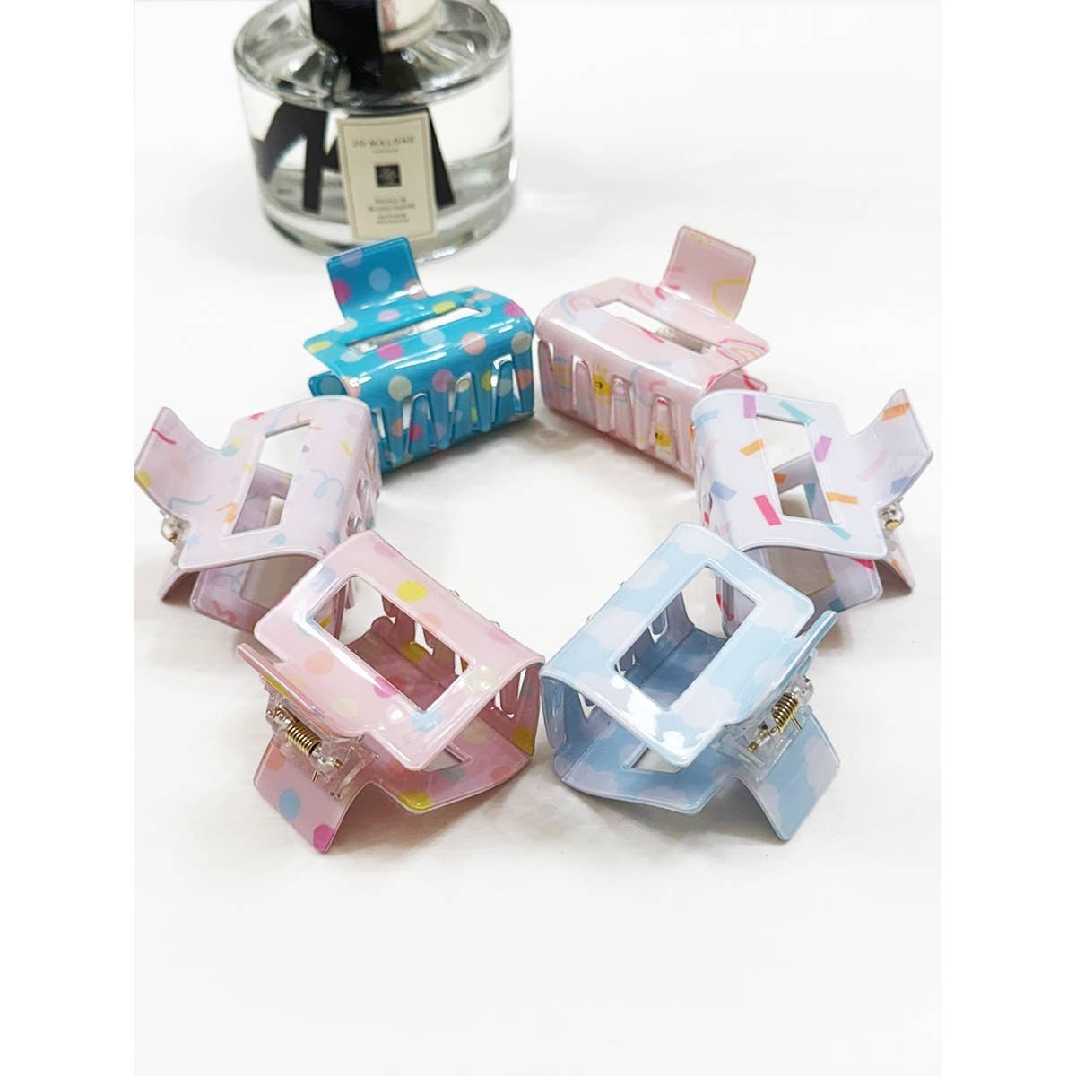 Cute Designs Assorted Medium Hair Claw Clip